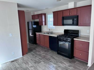 Photo 2 of 6 of home located at 6244 Lake Drive Site #321 Ypsilanti, MI 48197
