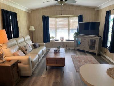 Photo 4 of 15 of home located at 97 Lily Drive Fruitland Park, FL 34731