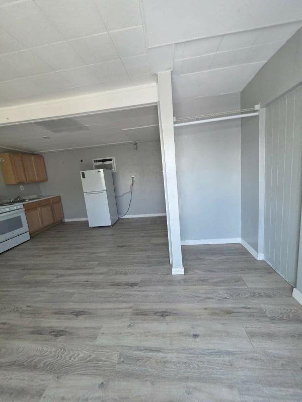 Mobile Home For Sale