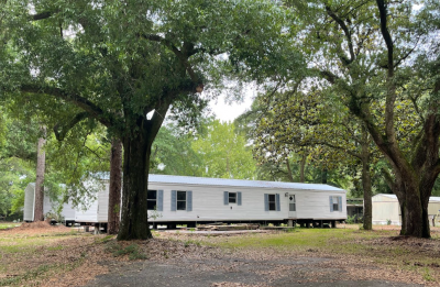 Mobile Home at 247 Saraland Ave, Lot 30 Saraland, AL 36571