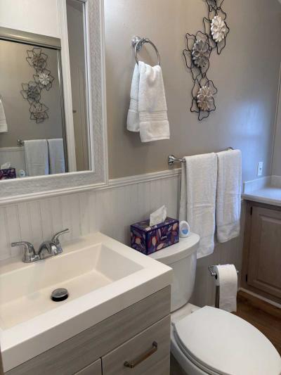 Photo 6 of 8 of home located at 140 Jaymar Park Dr Hendersonville, NC 28792