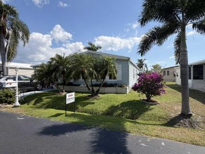 Photo 3 of 50 of home located at 488 Maplewood Lane Naples, FL 34112