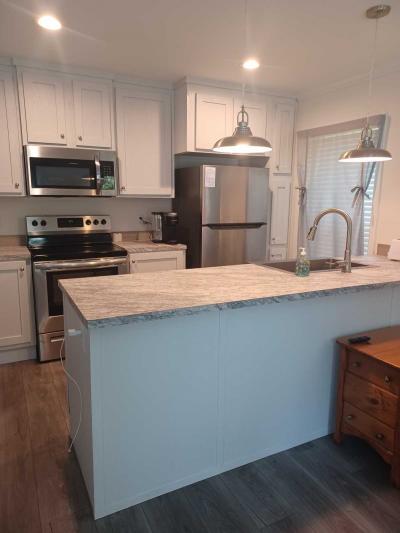 Photo 5 of 12 of home located at 225 Dreamers LN Asheville, NC 28805