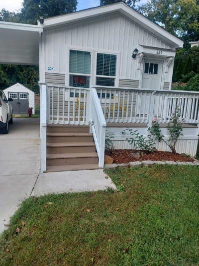 Mobile Home at 225 Dreamers LN Asheville, NC 28805