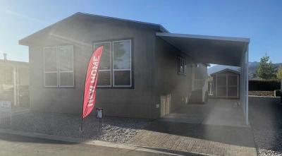 Photo 3 of 12 of home located at 3555 S. Pacific Hwy Lot #242 Medford, OR 97501