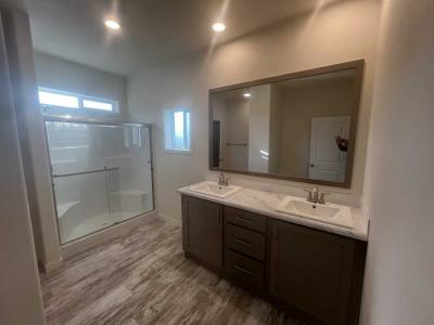 Photo 5 of 12 of home located at 3555 S. Pacific Hwy Lot #242 Medford, OR 97501