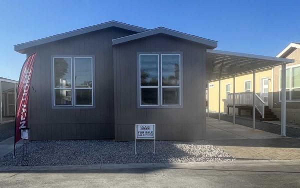 Photo 1 of 2 of home located at 3555 S. Pacific Hwy Lot 243 Medford, OR 97501