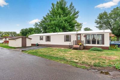 Photo 3 of 30 of home located at 1294 Beaverdale Rd Maplewood, MN 55119
