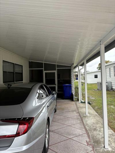 Photo 5 of 21 of home located at 4980 Lakeland Harbor Blvd Lakeland, FL 33805
