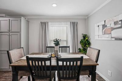 Photo 5 of 20 of home located at 1621 American Dr Cleburne, TX 76033