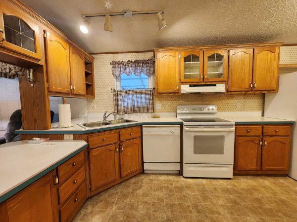 1995 Titan Manufactured Home