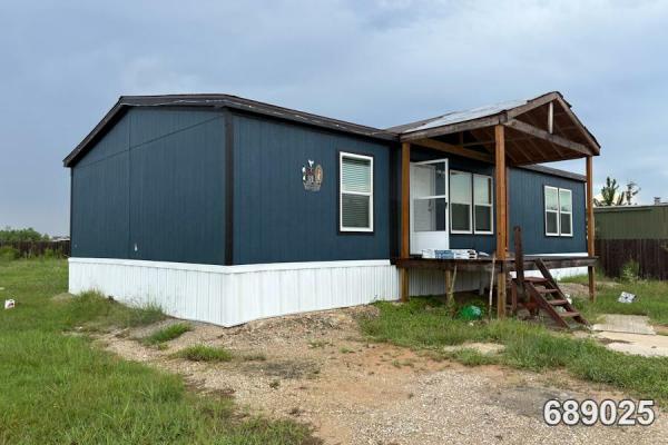 Photo 1 of 2 of home located at 175 Road 5704 Cleveland, TX 77327