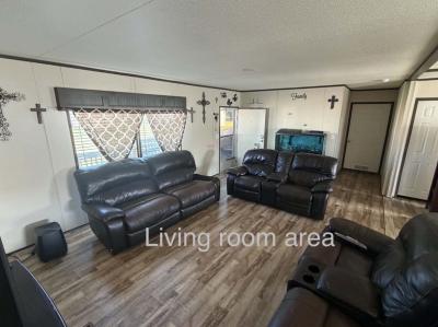 Photo 2 of 8 of home located at 454 Bridlewood Dr. San Marcos, TX 78666