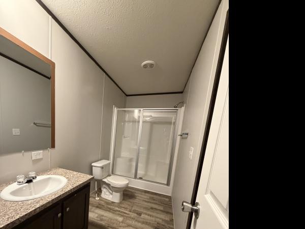 2017 Champion RFN2856901R Mobile Home