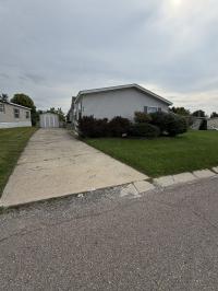1996 Dutch 17036Y Mobile Home