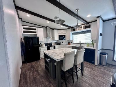 Photo 4 of 10 of home located at 1320 Mink Loop Georgetown, TX 78626