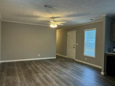 Photo 4 of 13 of home located at 10201 W Beaver St #169 Jacksonville, FL 32220