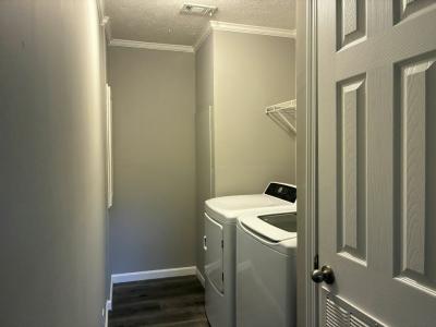 Photo 5 of 13 of home located at 10201 W Beaver St #169 Jacksonville, FL 32220