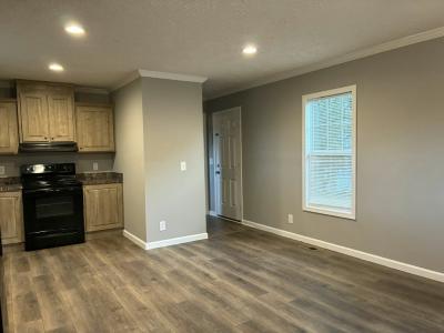 Photo 3 of 7 of home located at 10201 W Beaver St #270 Jacksonville, FL 32220