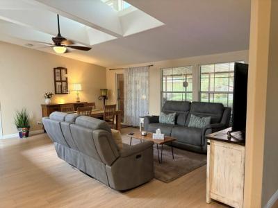 Photo 3 of 20 of home located at 3301 S Goldfield Road Lot 1013 Apache Junction, AZ 85119
