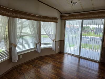 Photo 5 of 22 of home located at 3815 Royal Troon Way, Site 025 Zephyrhills, FL 33542