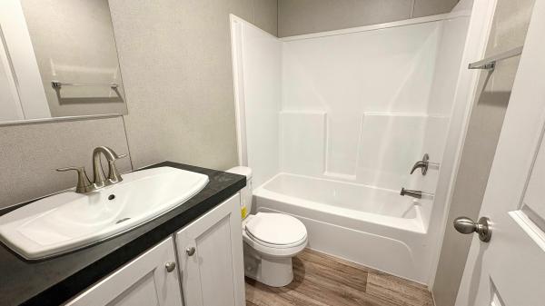 2026 Clayton Homes Inc MIYO Mobile Home