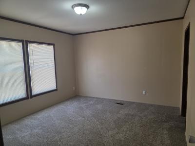 Photo 4 of 7 of home located at 7623 Woodlake View San Antonio, TX 78244