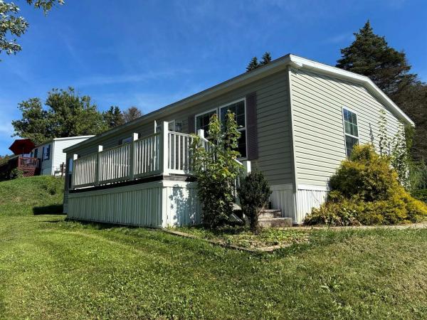 Photo 1 of 2 of home located at 503 Princess Circle Belle Vernon, PA 15012