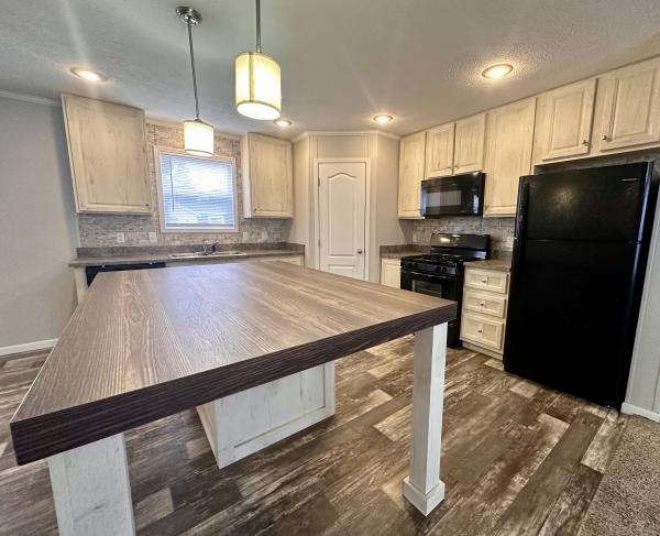 2019 Clayton Mobile Home