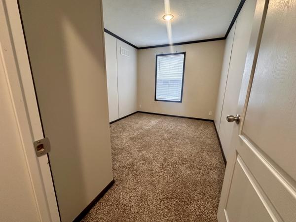 2019 Clayton 95PLH28523 Mobile Home