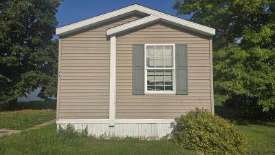 Photo 2 of 3 of home located at 16430 Park Lake Rd #72 East Lansing, MI 48823