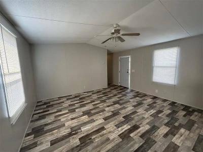 Mobile Home at 1010 Reservation Rd # B26 Hays, KS 67601