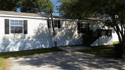 Mobile Home at 201 Kelly Lane Lot Kl201 Desoto, TX 75115