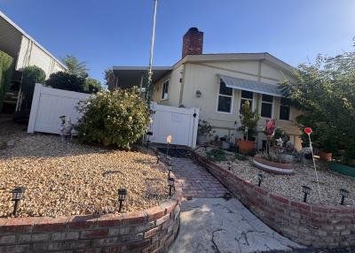 Photo 5 of 8 of home located at 13393 Mariposa Road #238 Victorville, CA 92395