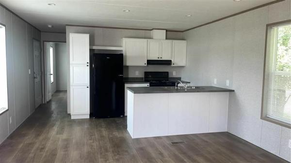 Photo 1 of 2 of home located at 9 Sulphur Springs Drive Lot 20009 Batavia, OH 45103