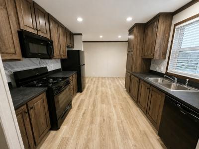 Mobile Home at 323 Utah Belleville, MI 48111
