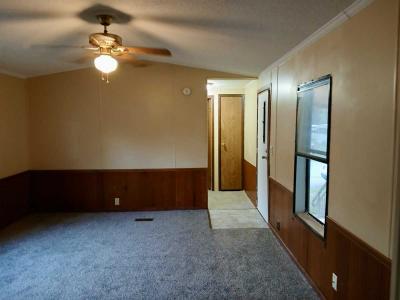 Photo 2 of 7 of home located at 2910 Donnabell Drive Indianapolis, IN 46241