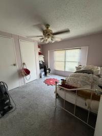 1990 Fairmont Manufactured Home