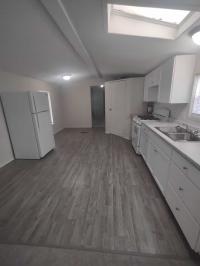 1988 Royal Cove Manufactured Home