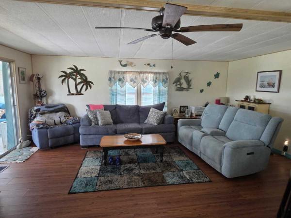 1980 2BR/2BA Manufactured Home