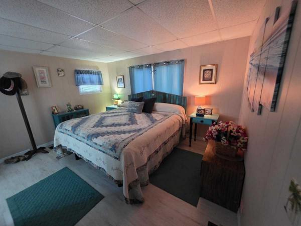 1980 2BR/2BA Manufactured Home