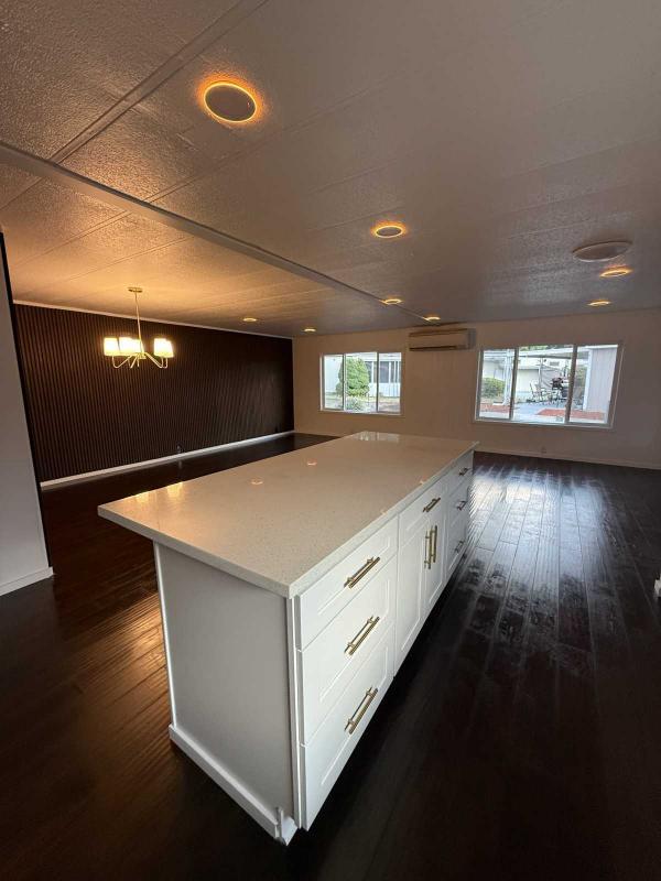 1976 Bendix  Paramount Mobile Home