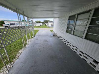 Photo 3 of 36 of home located at 11801 Cree Lane New Port Richey, FL 34654