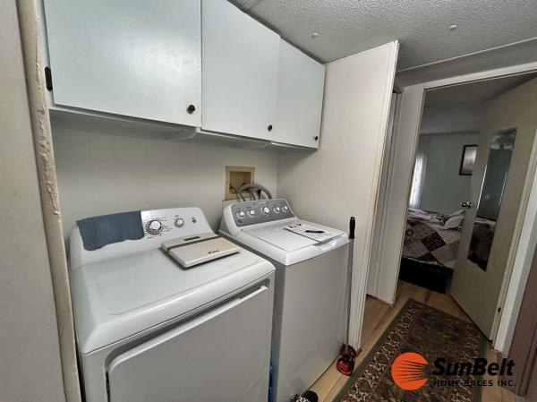 1980 OAK Mobile Home