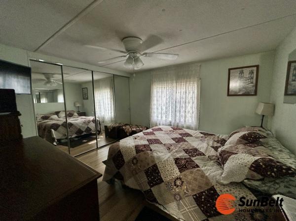 1980 OAK Mobile Home
