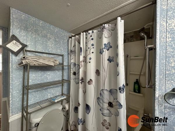 1980 OAK Mobile Home