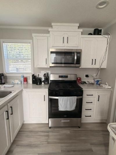 Photo 4 of 11 of home located at 192  Bailey Hamilton, OH 45011