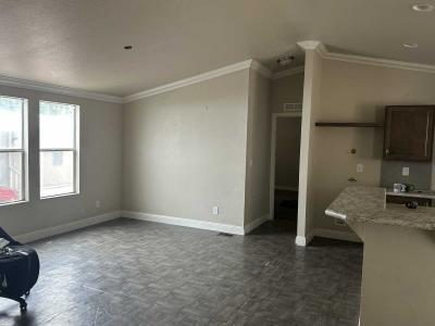 Photo 3 of 16 of home located at 400 W Baseline Rd Lot 342 Tempe, AZ 85283