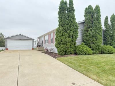 Mobile Home at 23001 Cog Hill Dr Frankfort, IL 60423