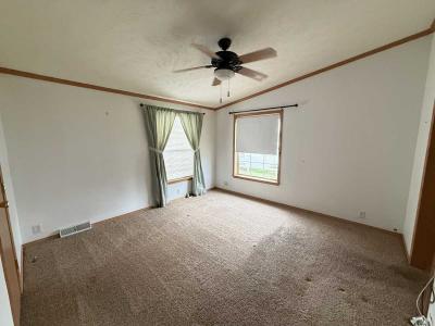 Photo 4 of 16 of home located at 23001 Cog Hill Dr Frankfort, IL 60423